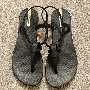 Ipanema Sandals